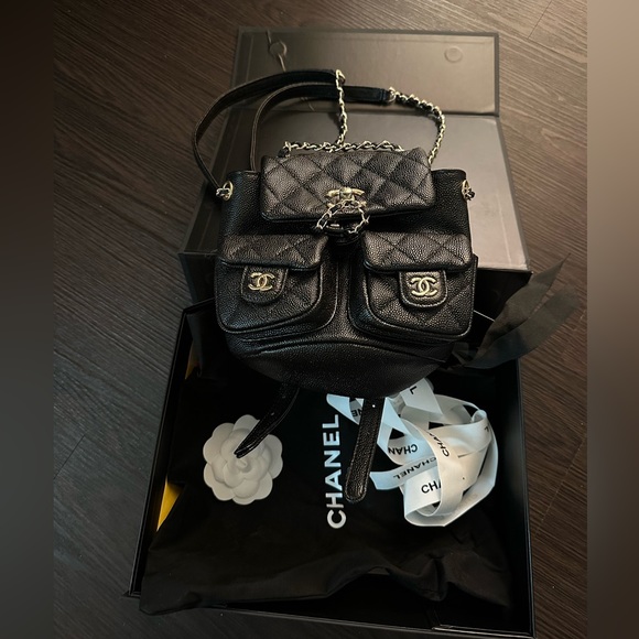 Mini caviar backpack - Picture 3 of 3